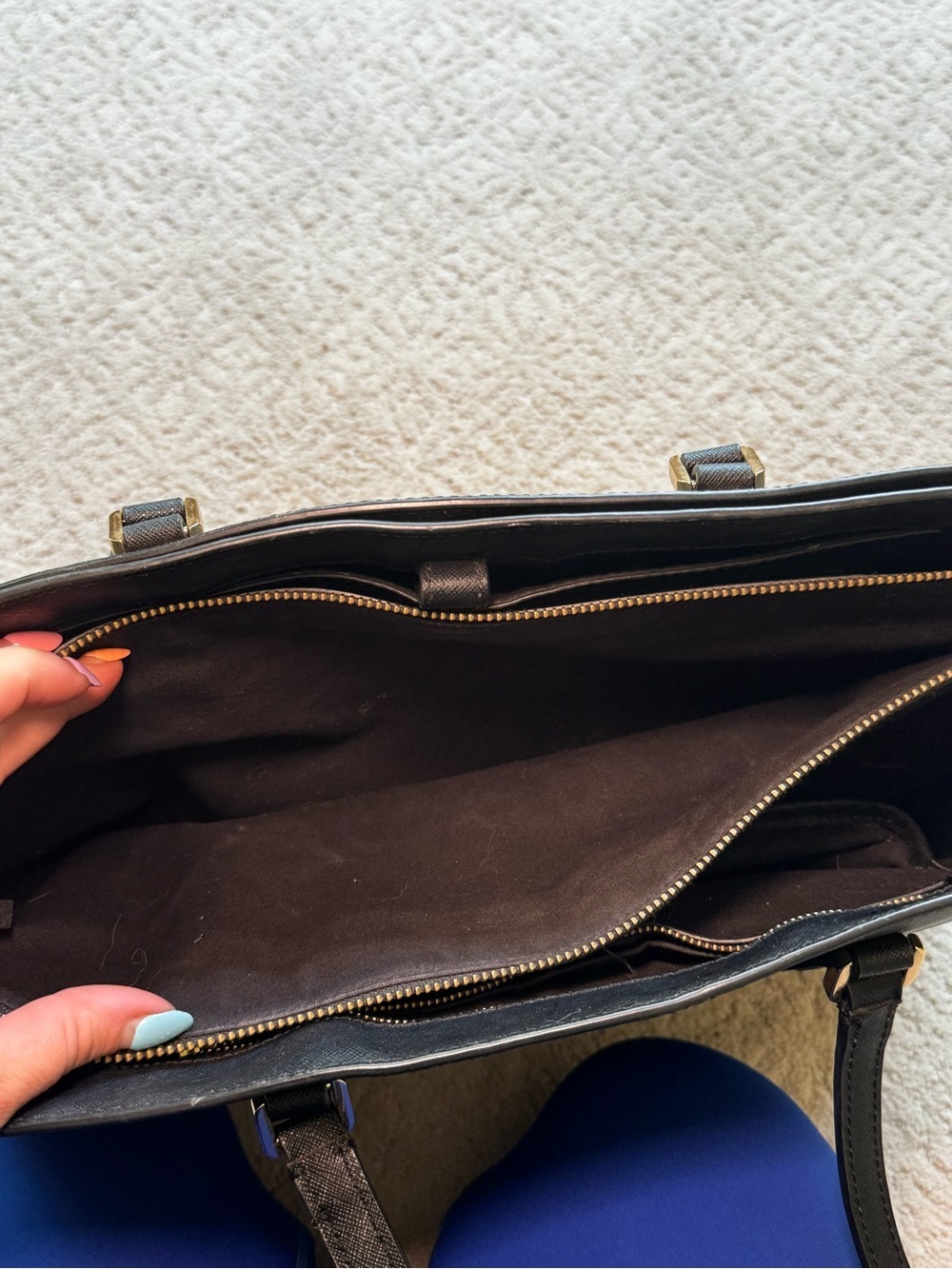 Tory Burch Black Leather Saffiano Tote with Gold Accents - Picture 5 of 12